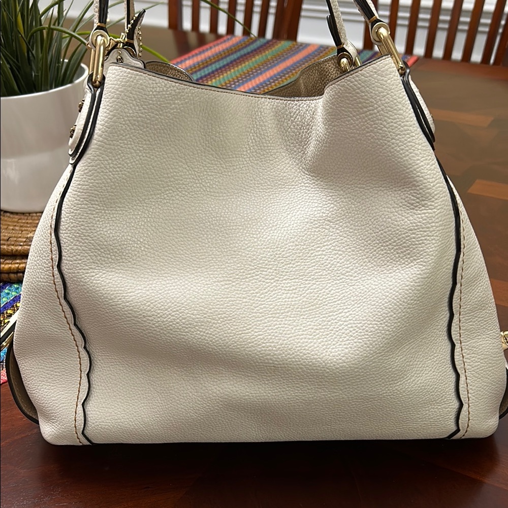 Coach Cream Leather Shoulder Bag with Floral Cutouts - Picture 2 of 5